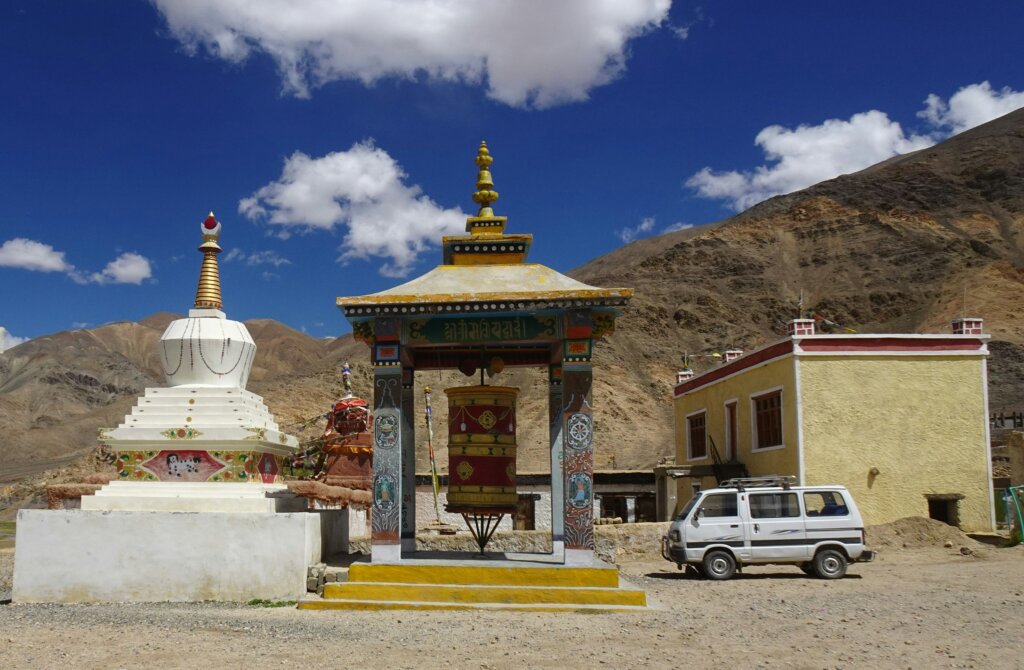 Bishnu Sarangi playing traditional sarangi"